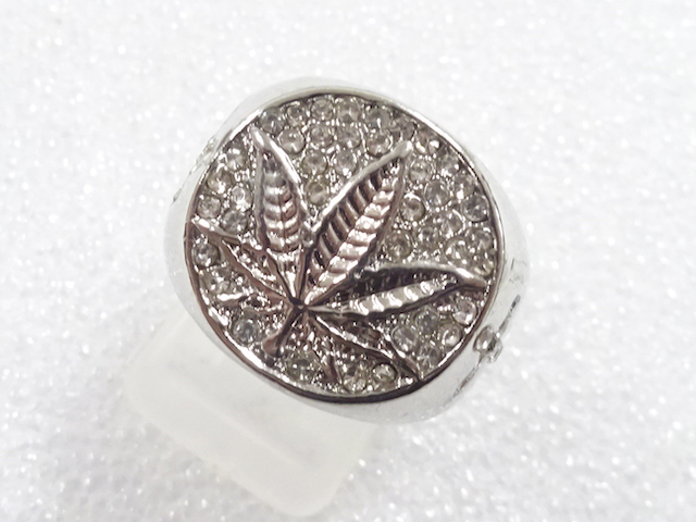 JAPANESE KIMONO / ANTIQUE RING (NO. 16.5)